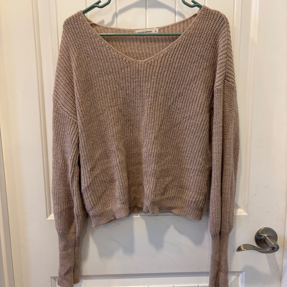Women’s sweater
